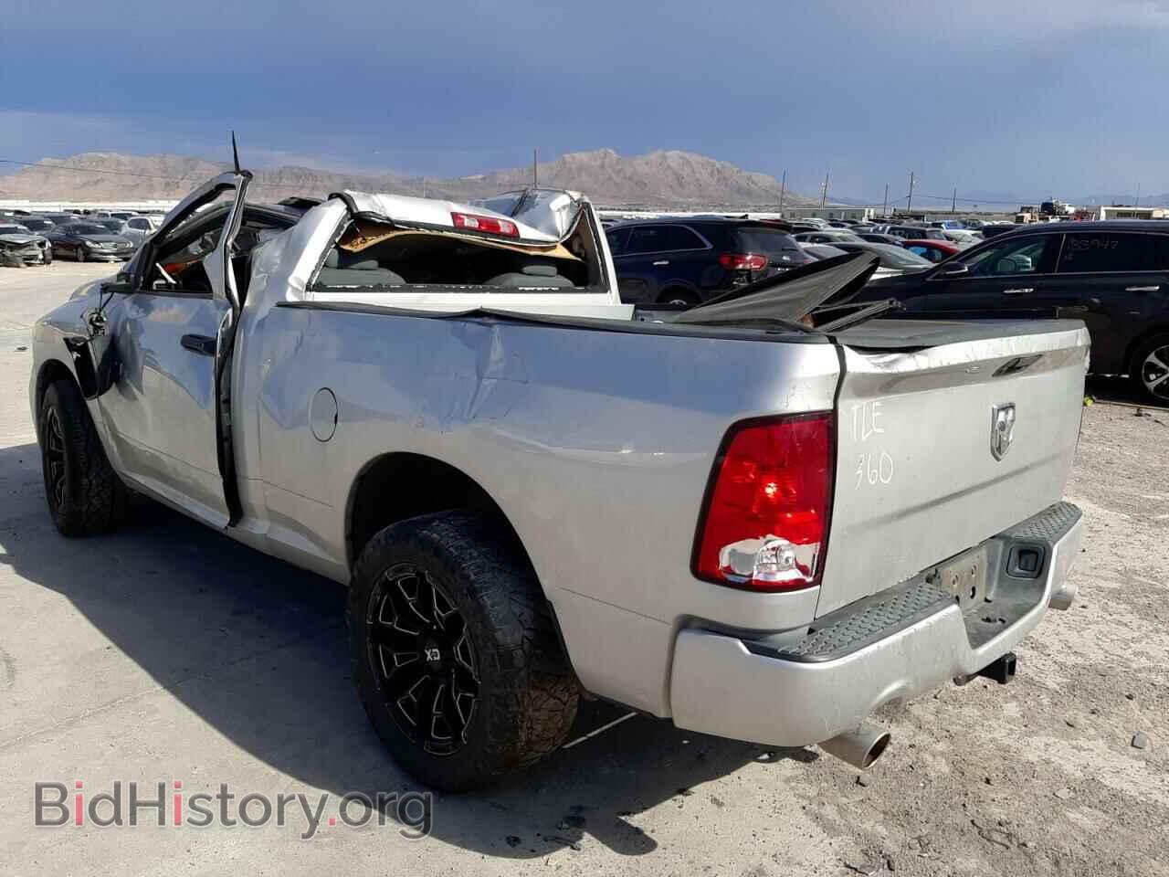 2016 RAM 1500 - VIN: 3C6JR6AT9GG373878 - Фото 3