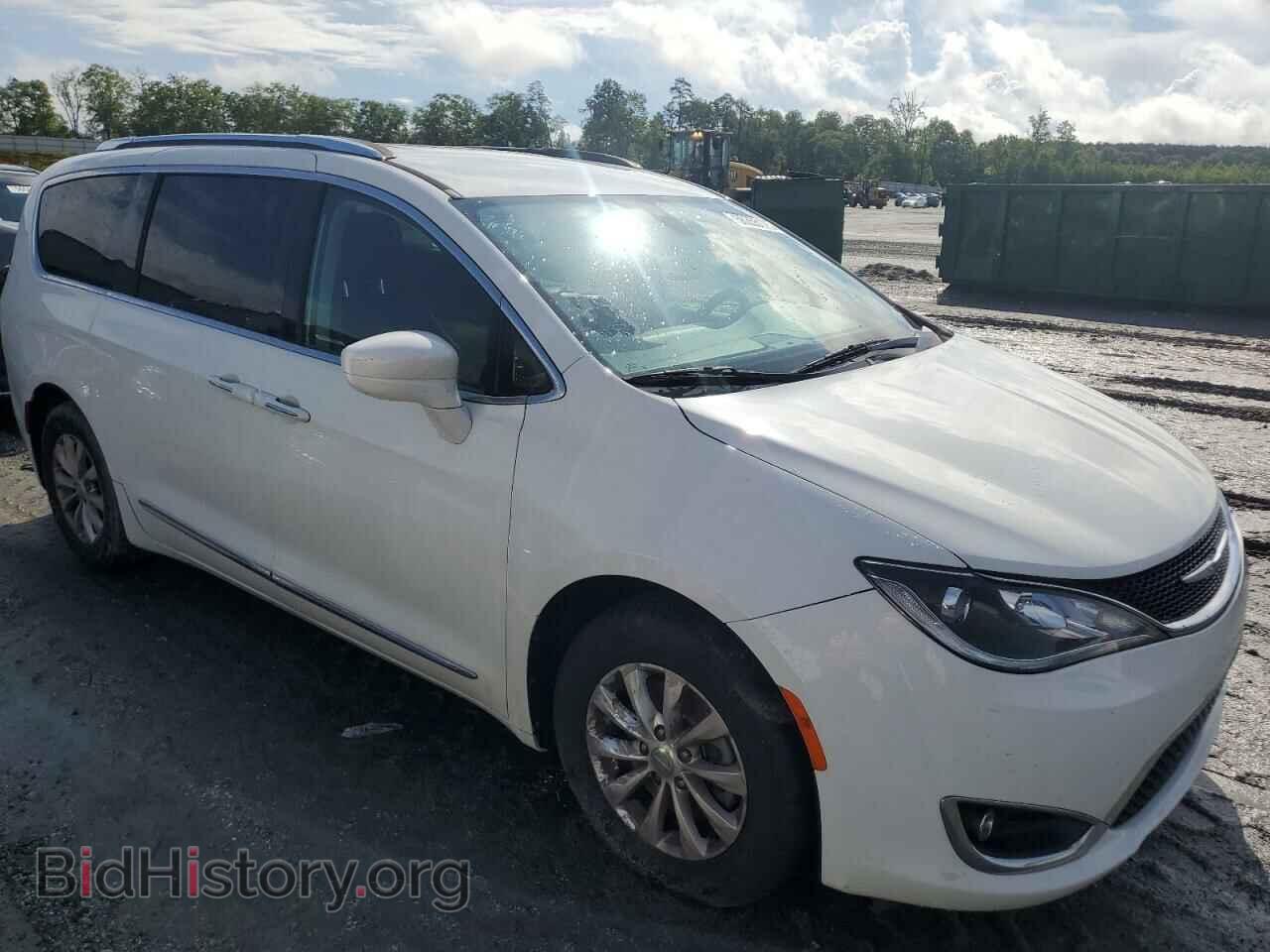 2019 CHRYSLER PACIFICA - VIN: 2C4RC1BG6KR548110 - Фото 4