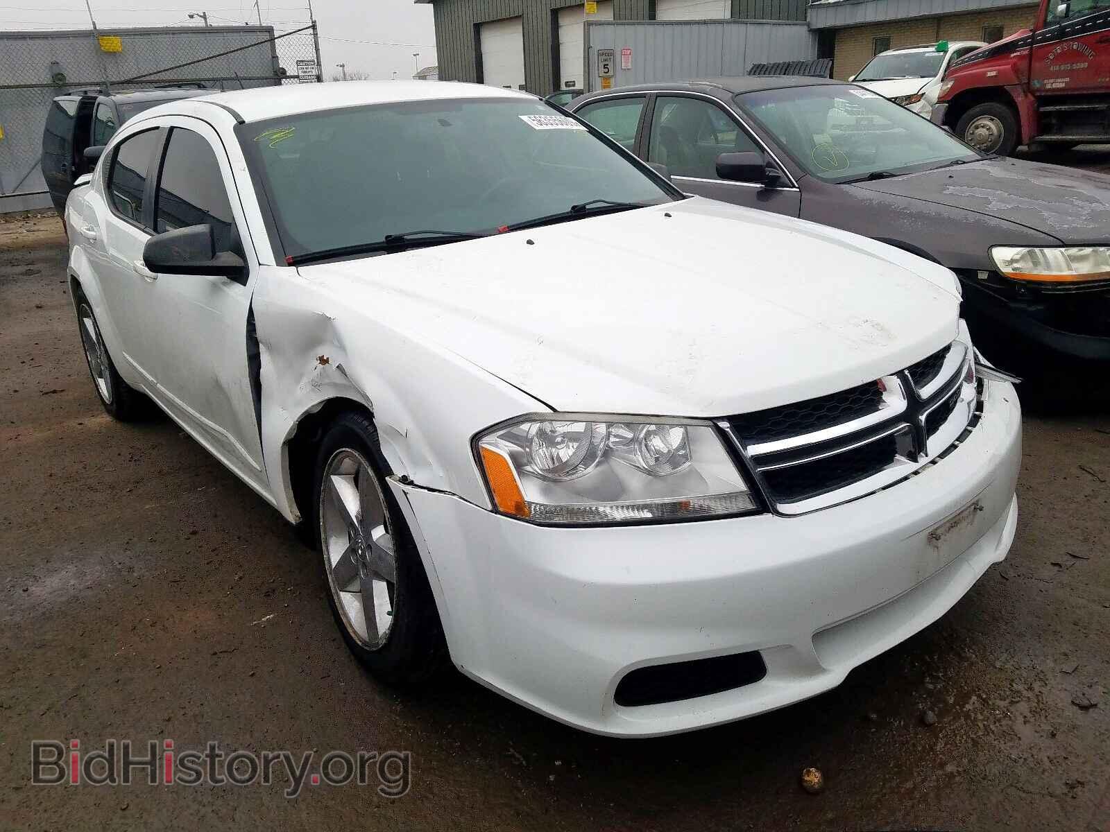 Photo 1B3BD4FB1BN586938 - DODGE AVENGER 2011