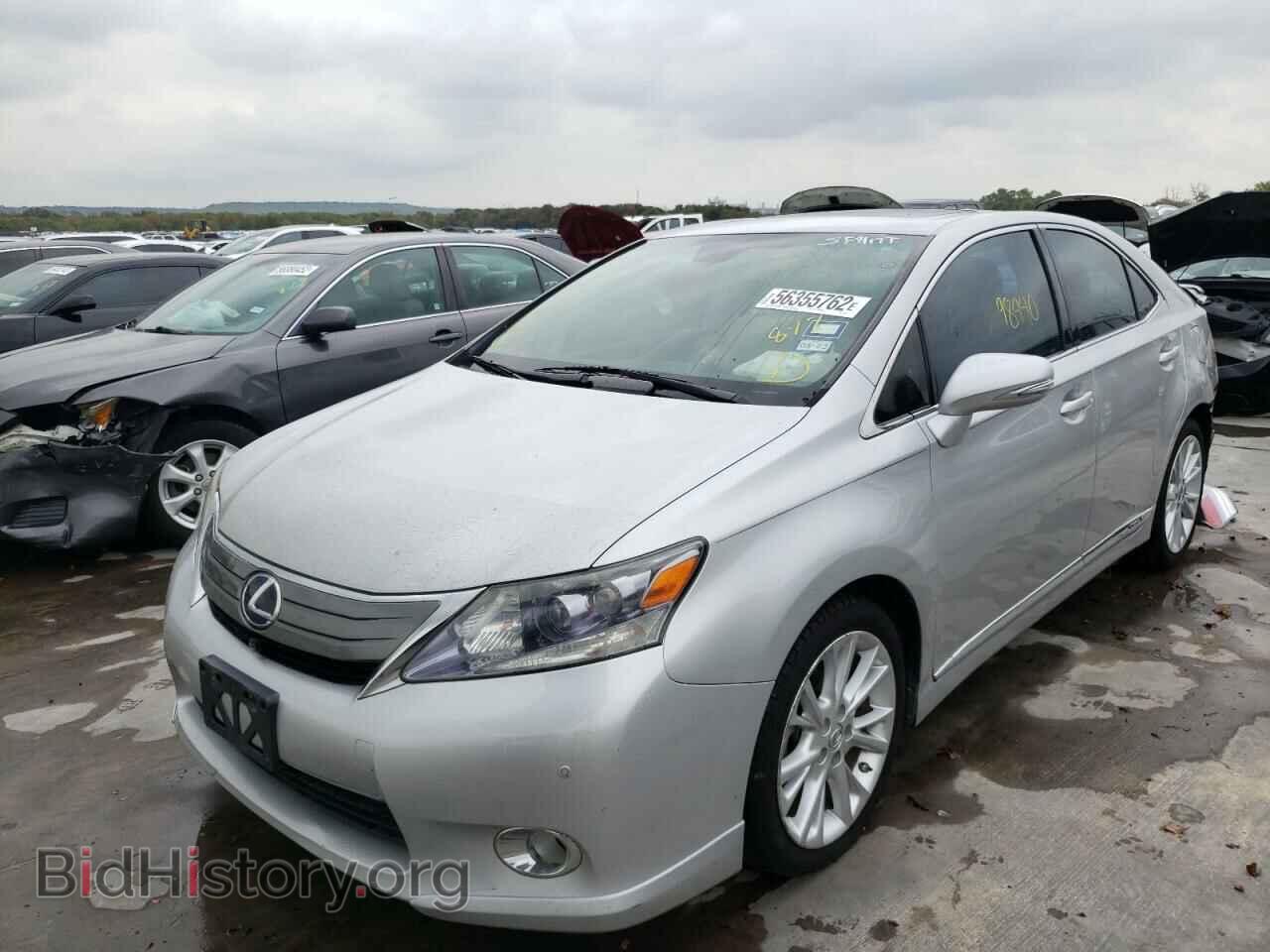 2010 LEXUS HS - VIN: JTHBB1BA3A2023548 - Photo 2
