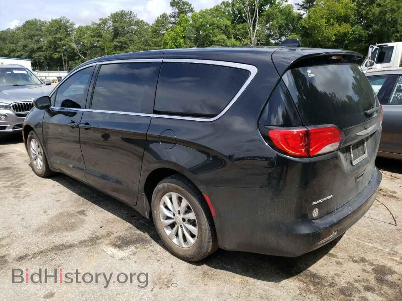 2017 CHRYSLER PACIFICA - VIN: 2C4RC1DG8HR668545 - Photo 2