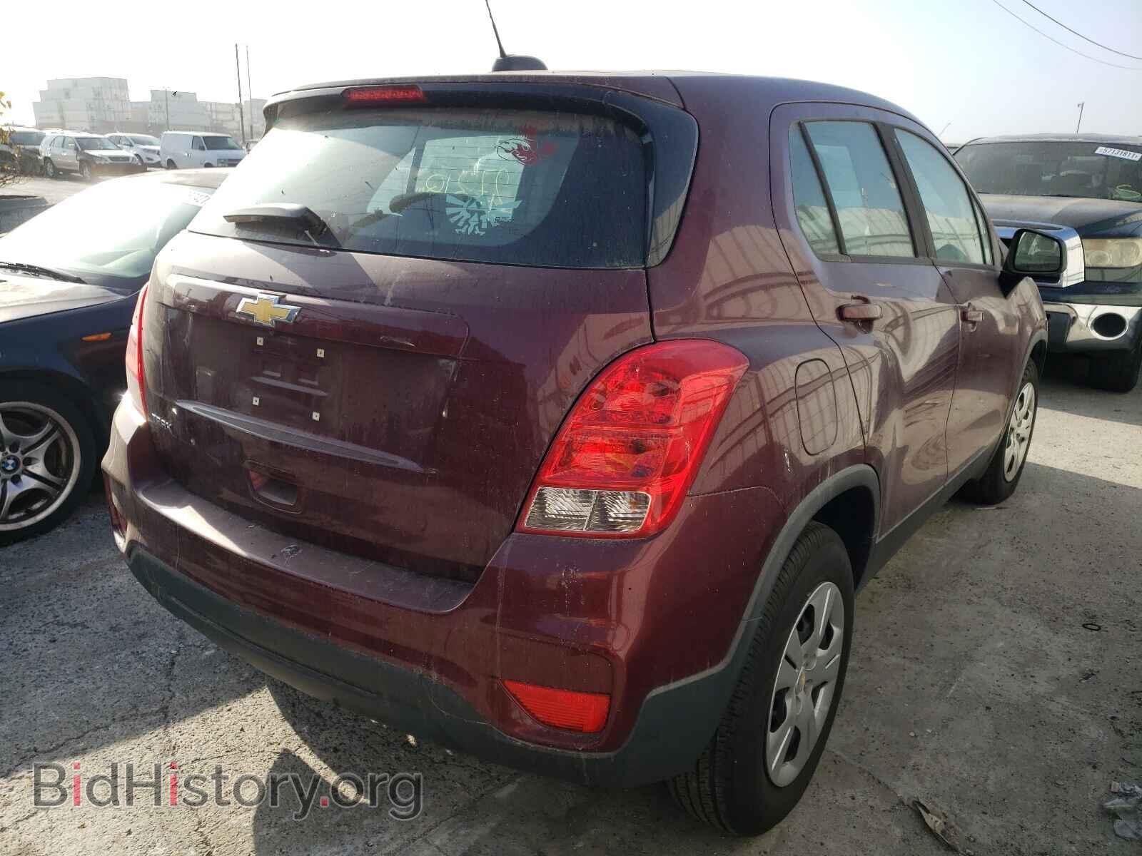 2017 CHEVROLET TRAX - VIN: 3GNCJKSB2HL267876 - Фото 4
