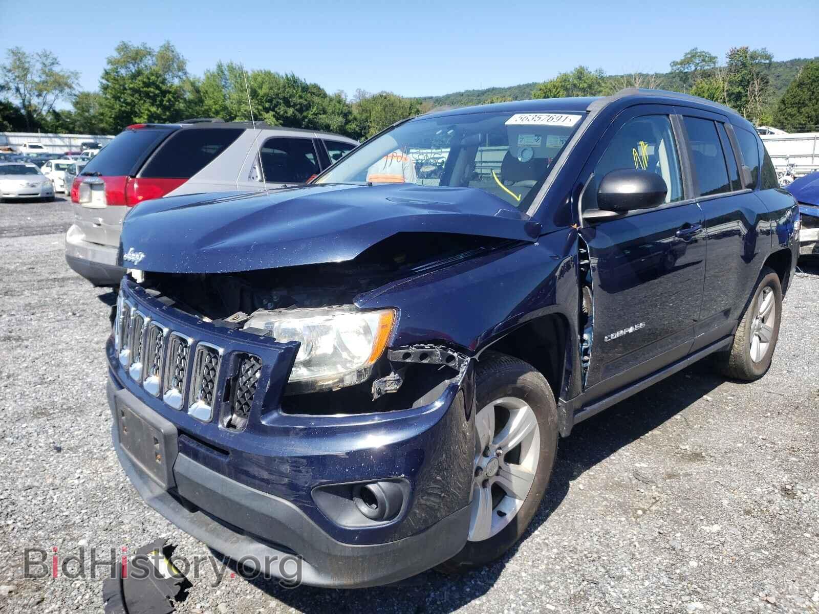 2013 JEEP COMPASS - VIN: 1C4NJDBB4DD271702 - Photo 2