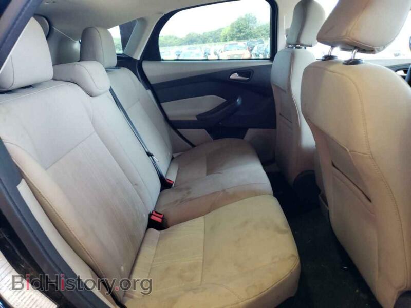 2017 Ford FOCUS (VIN 1FADP3K21HL224651) — photo 10 of 12