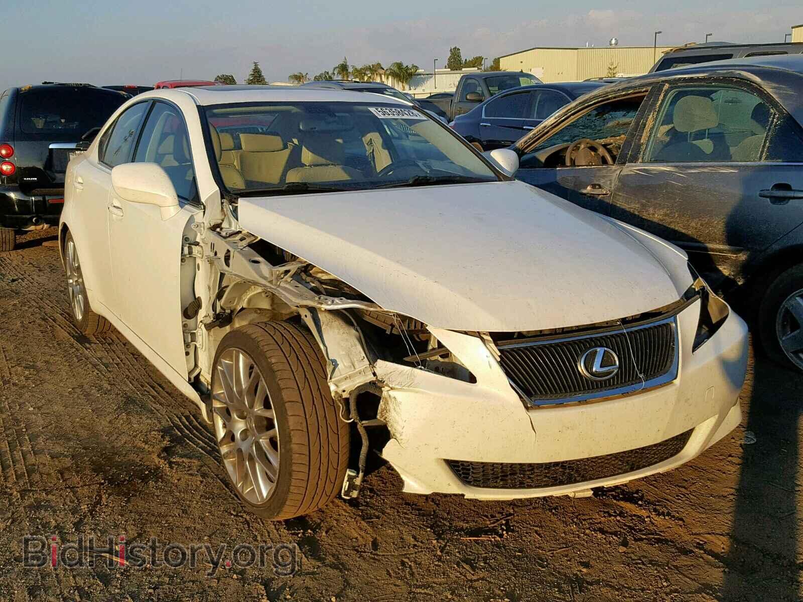 Фотография JTHBE262965006985 - LEXUS IS 2006