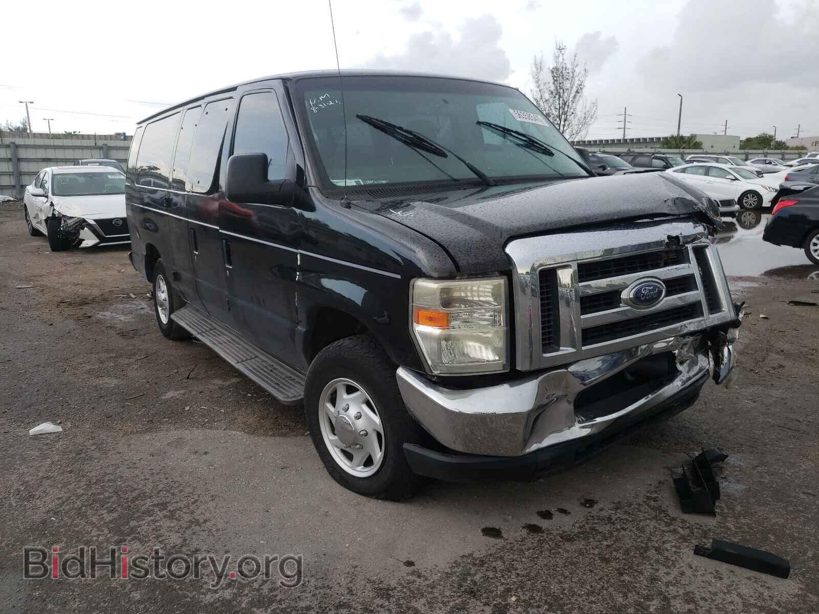 Photo 1FBSS3BL0ADA18475 - FORD ECONOLINE 2010