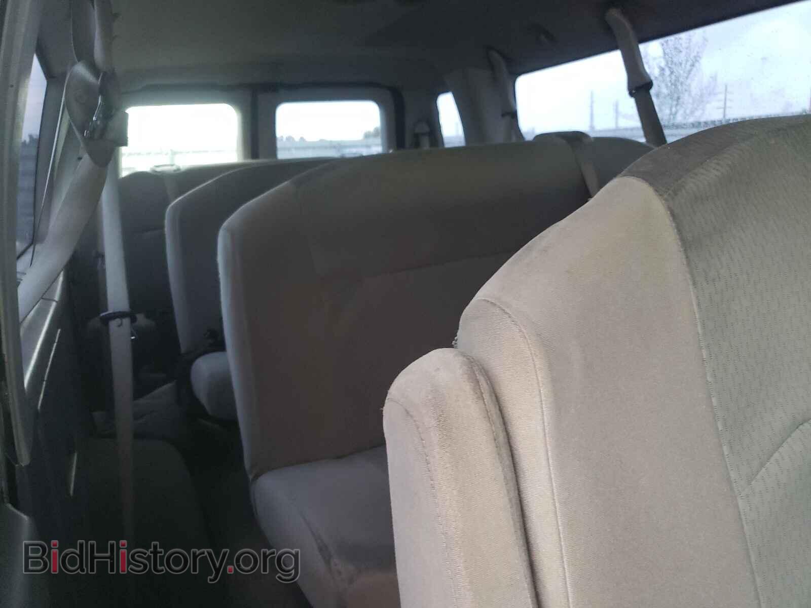 2010 FORD ECONOLINE - VIN: 1FBSS3BL0ADA18475 - Photo 9