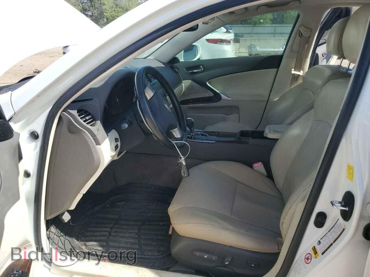 2011 LEXUS IS - VIN: JTHCF5C26B2034956 - Фото 7