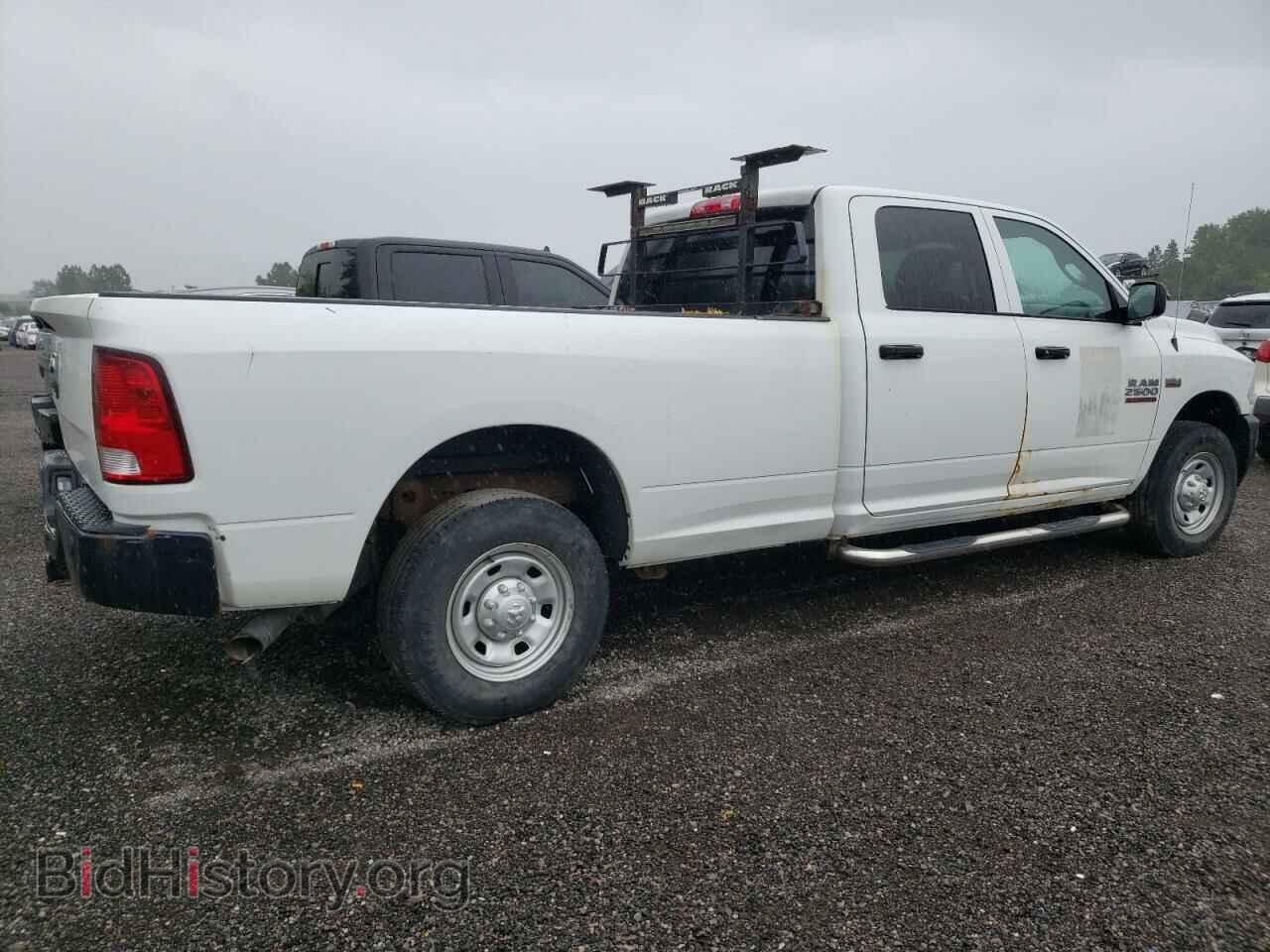 2017 RAM All Models - VIN: 3C6UR4HJ7HG737674 - Фото 3