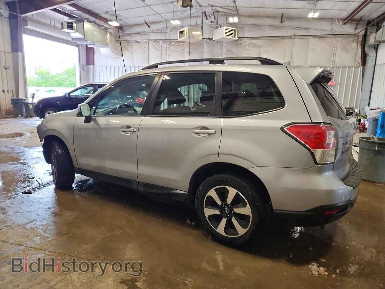 2017 SUBARU FORESTER - VIN: JF2SJAEC6HH478243 - Фото 2