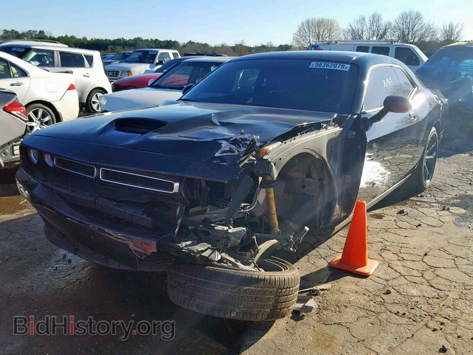 2018 DODGE CHALLENGER - VIN: 2C3CDZAG2JH111975 - Фото 2