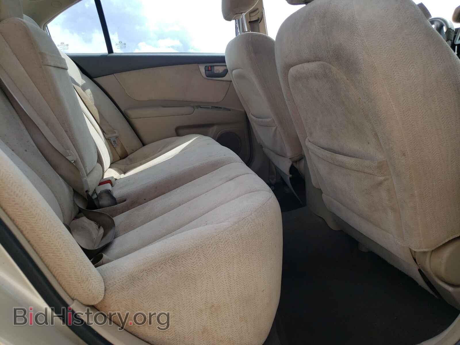 2008 KIA OPTIMA - VIN: KNAGE123785235293 - Photo 6