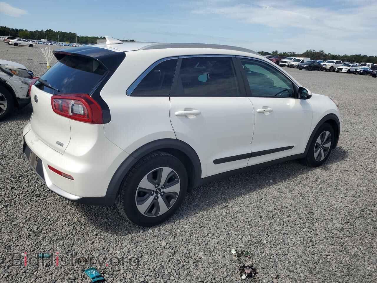 2017 KIA NIRO - VIN: KNDCB3LC5H5055895 - Фото 3