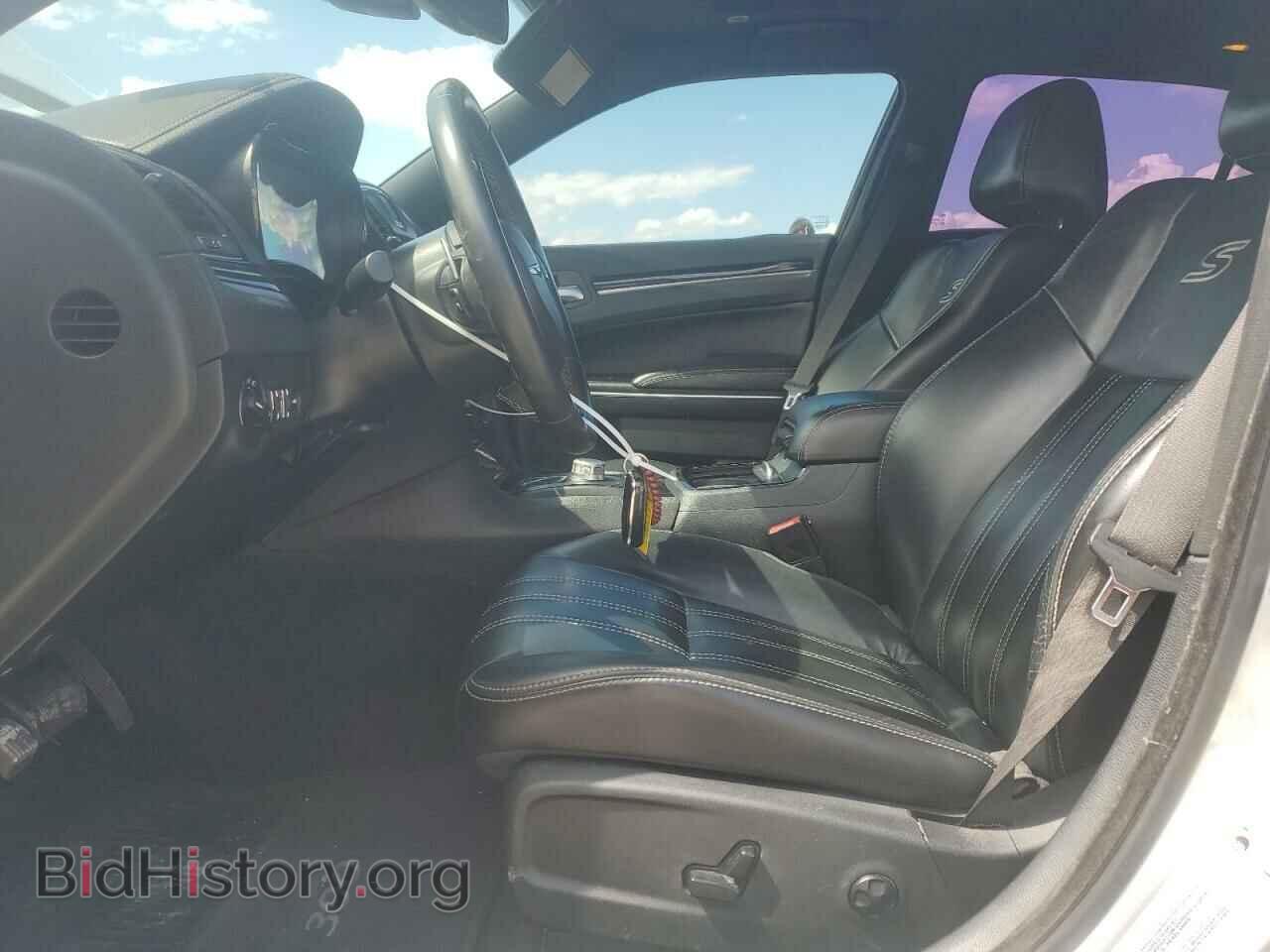 2017 CHRYSLER 300 - VIN: 2C3CCAGG4HH585948 - Фото 7