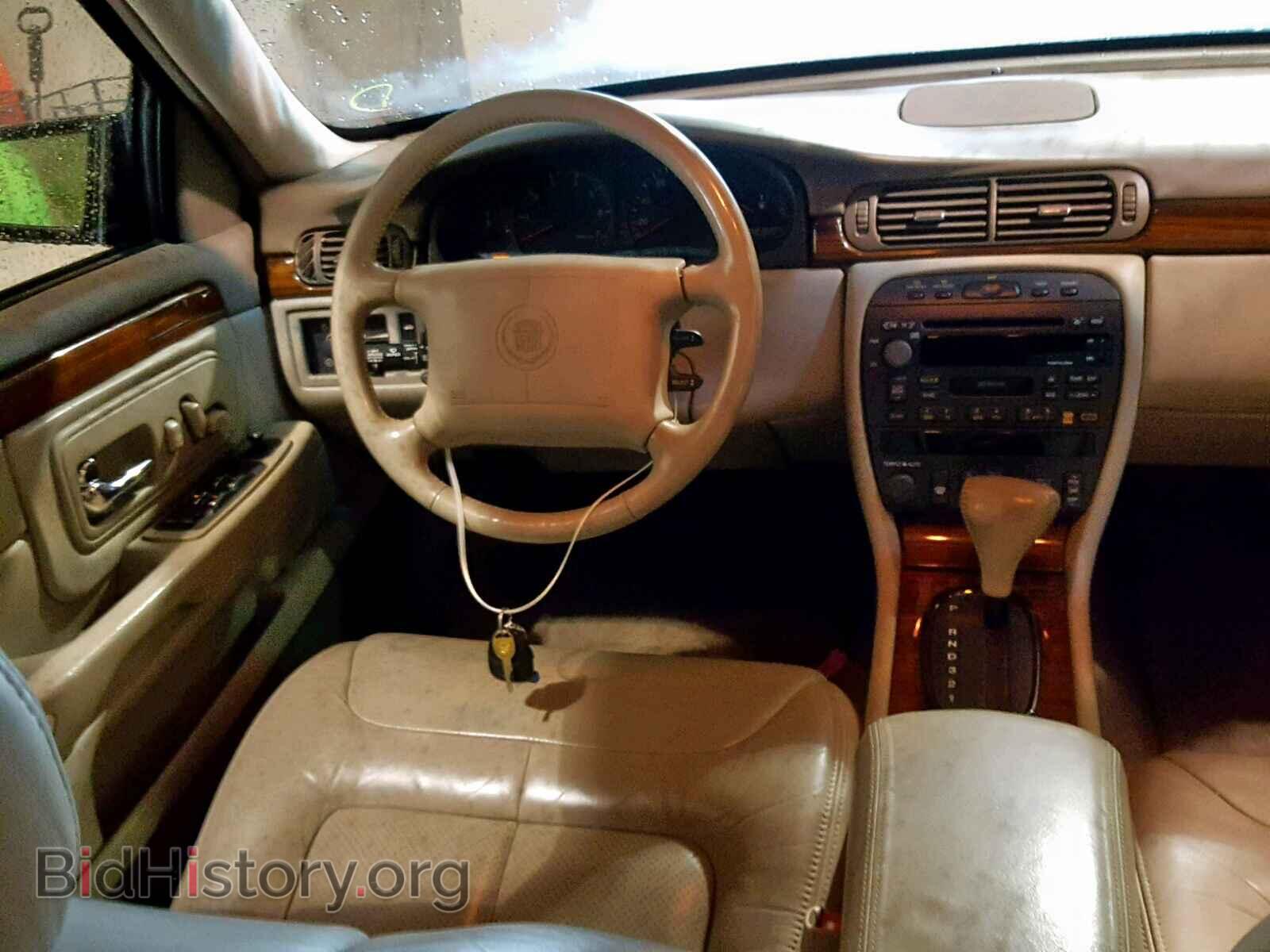 1998 CADILLAC DEVILLE - VIN: 1G6KF5495WU739334 - Photo 9