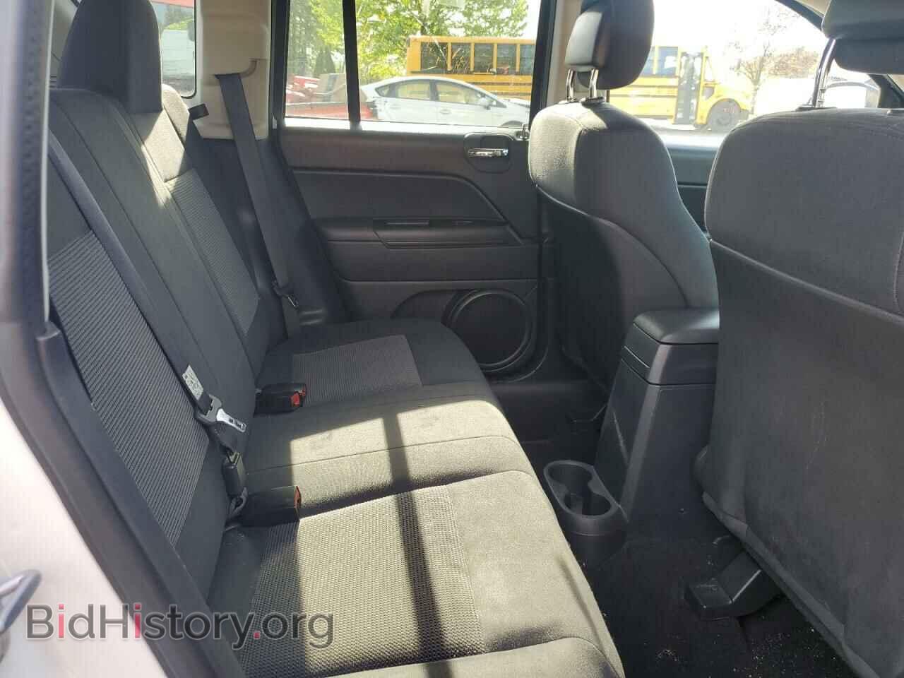 2012 JEEP COMPASS - VIN: 1C4NJDBB7CD559129 - Photo 11