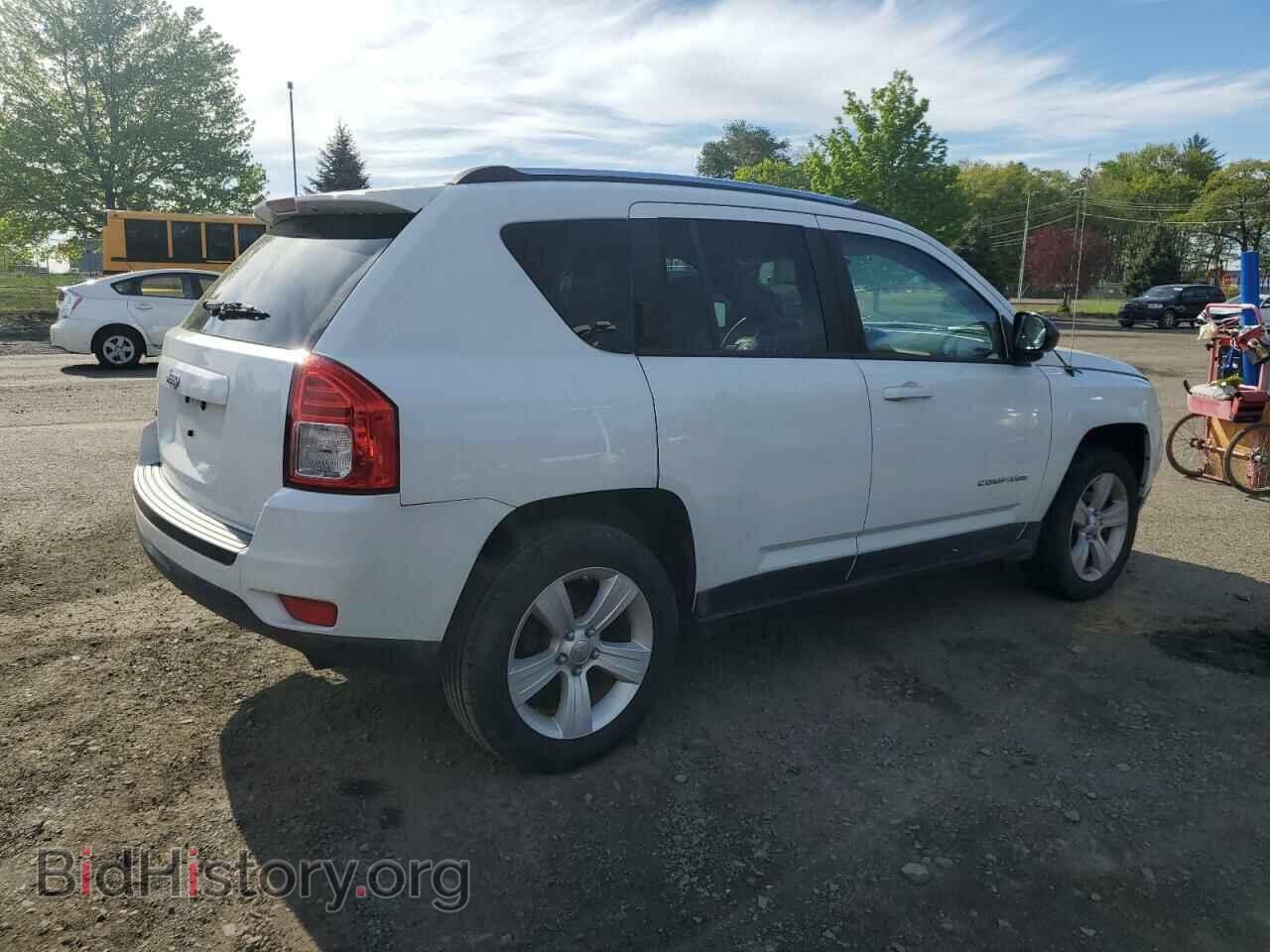 2012 JEEP COMPASS - VIN: 1C4NJDBB7CD559129 - Photo 3