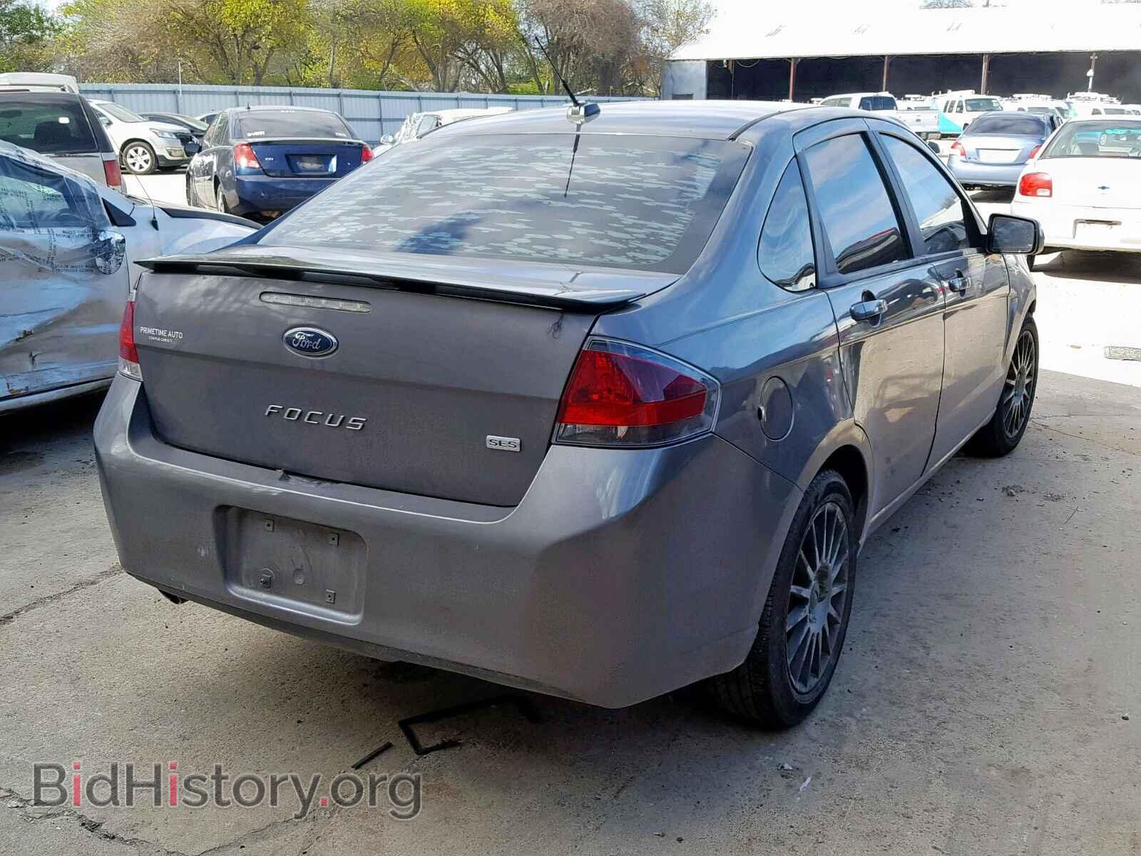 2011 FORD FOCUS - VIN: 1FAHP3GN0BW135860 - Фото 4