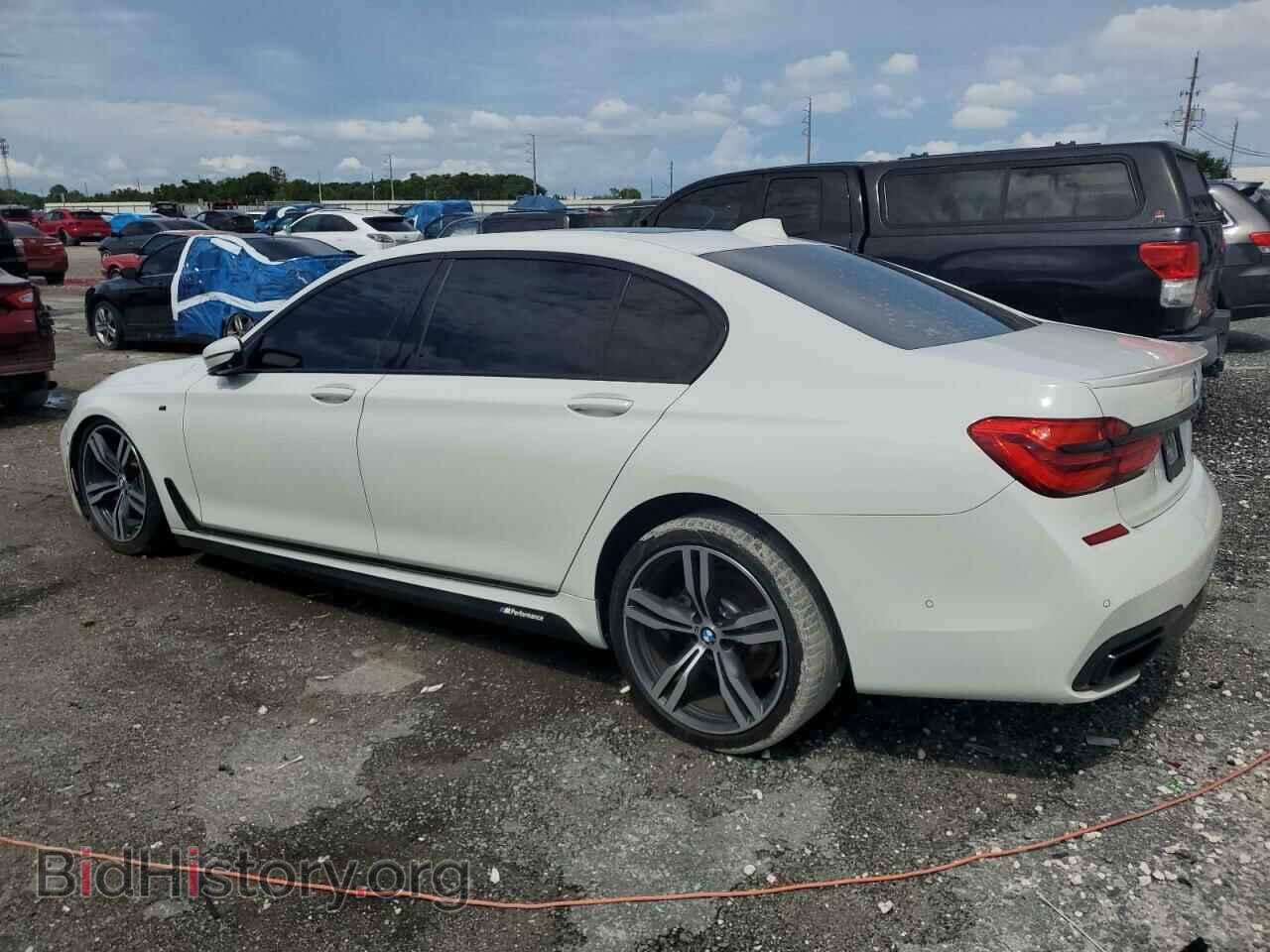 2016 BMW 7 SERIES - VIN: WBA7E2C55GG547122 - Фото 2