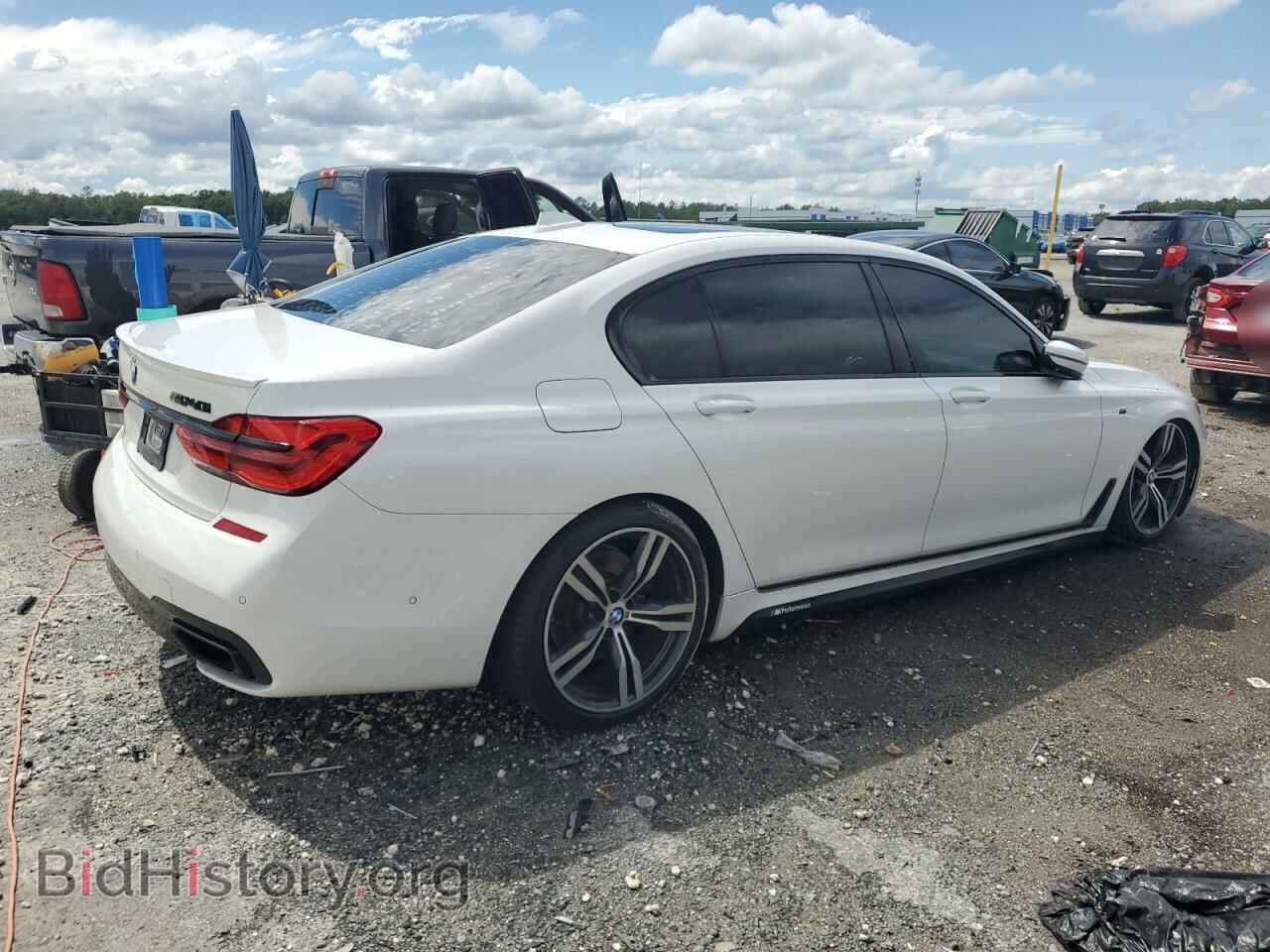 2016 BMW 7 SERIES - VIN: WBA7E2C55GG547122 - Фото 3