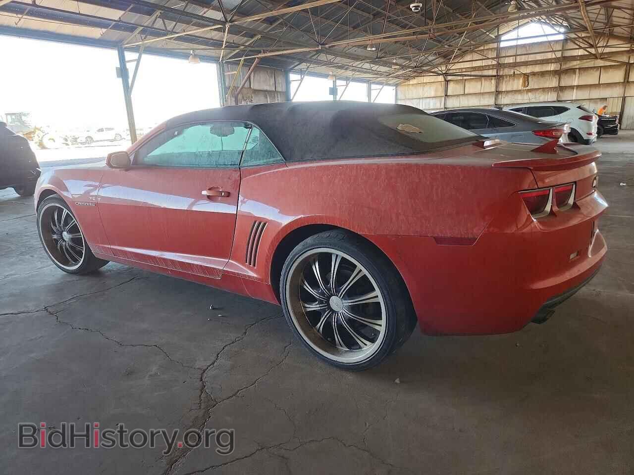 2011 CHEVROLET CAMARO - VIN: 2G1FC3DD5B9208635 - Фото 2
