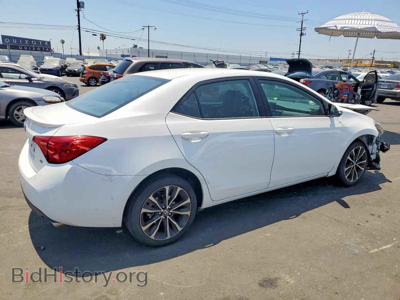2017 TOYOTA COROLLA - VIN: 5YFBURHE8HP687988 - Фото 3