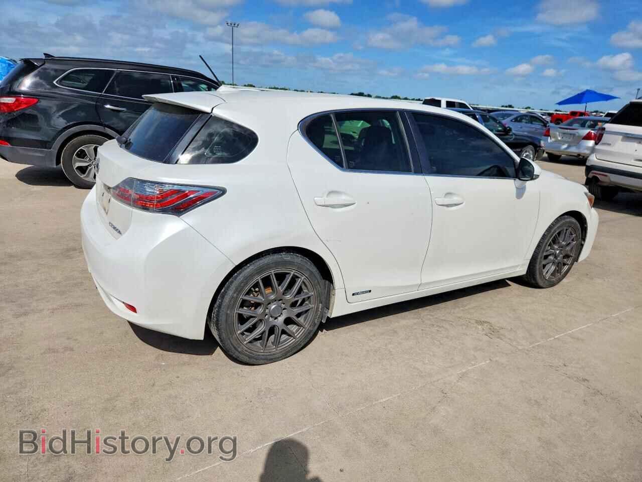 2013 LEXUS CT 200 - VIN: JTHKD5BH6D2127258 - Photo 3