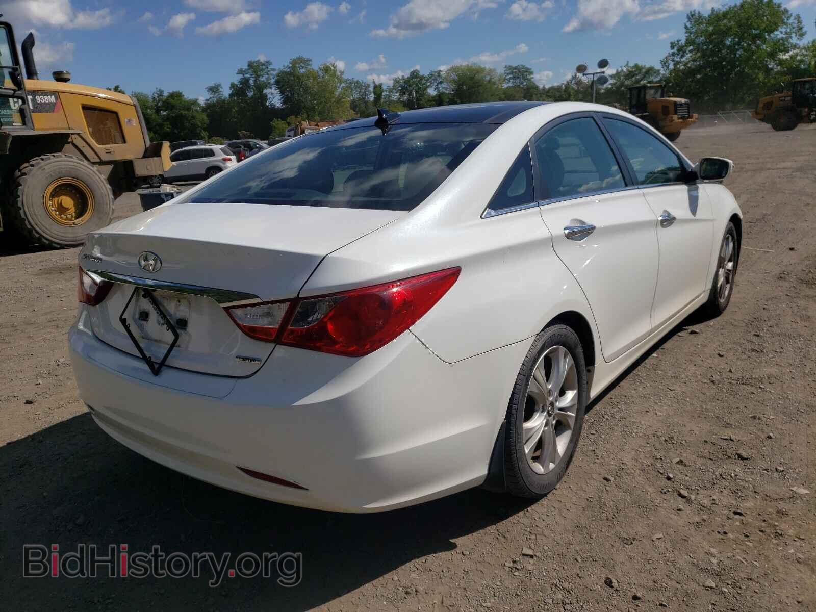 2012 HYUNDAI SONATA - VIN: 5NPEC4AC5CH377105 - Фото 4