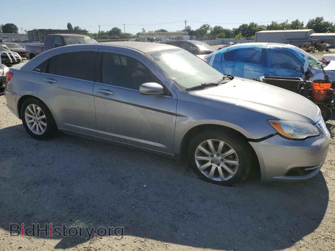 2014 CHRYSLER 200 - VIN: 1C3CCBBG7EN106809 - Фото 4