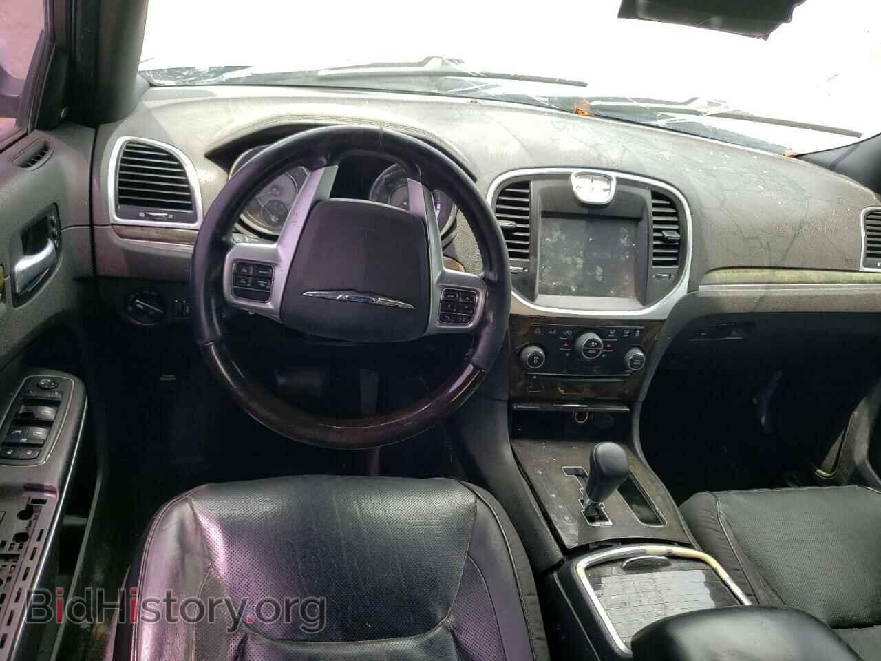 2011 CHRYSLER 300 - VIN: 2C3CA5CG5BH547526 - Фото 8