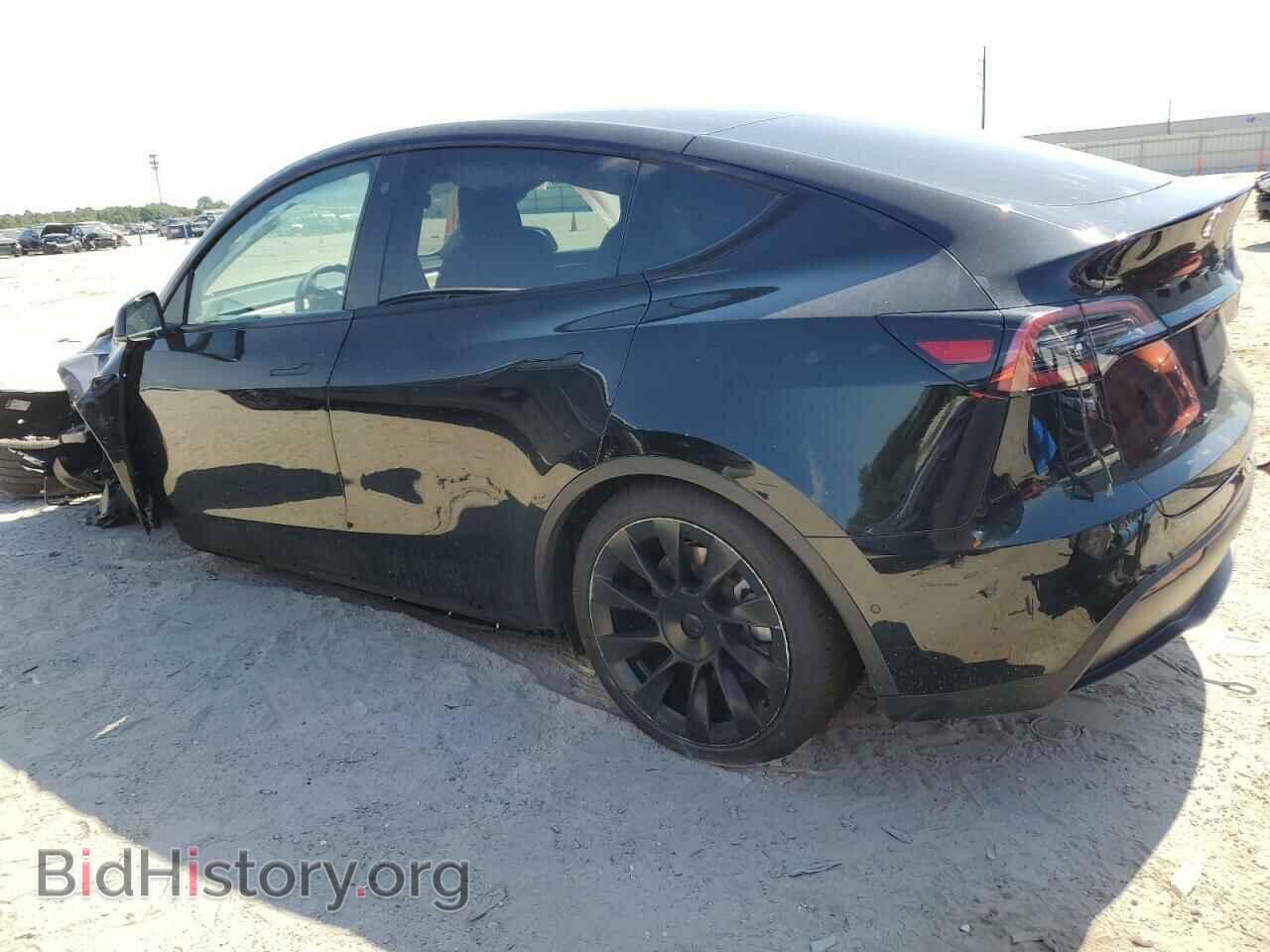 2022 TESLA MODEL Y - VIN: 7SAYGAEE2NF524271 - Фото 2