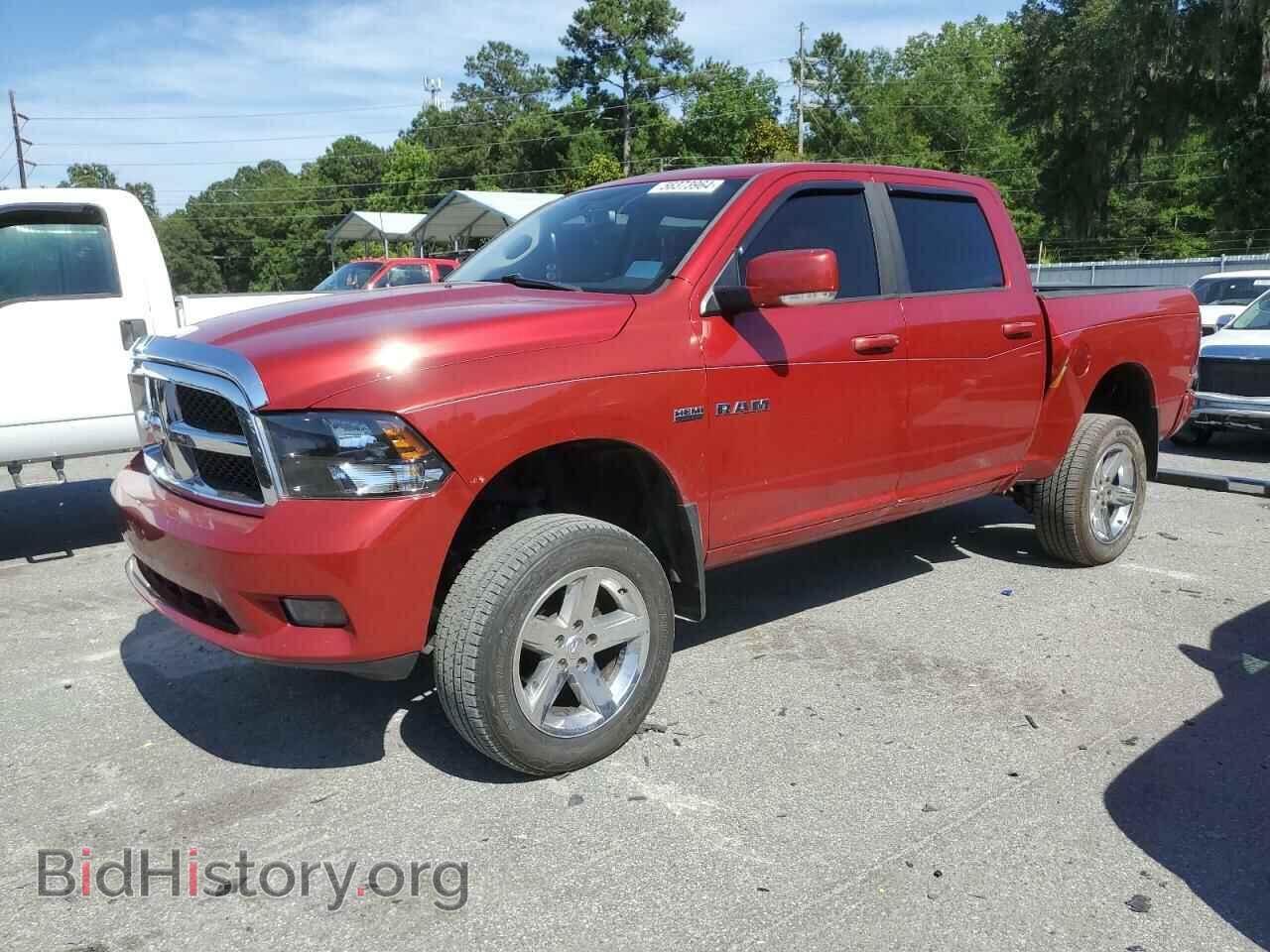 Photo 1D3HV13T49S761865 - DODGE All Models 2009