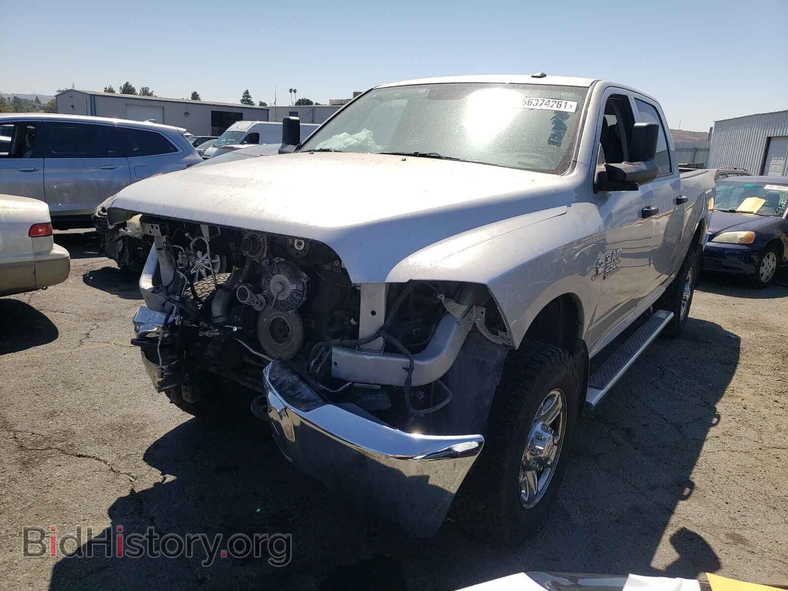 2018 RAM 2500 - VIN: 3C6UR5CL1JG206717 - Фото 2