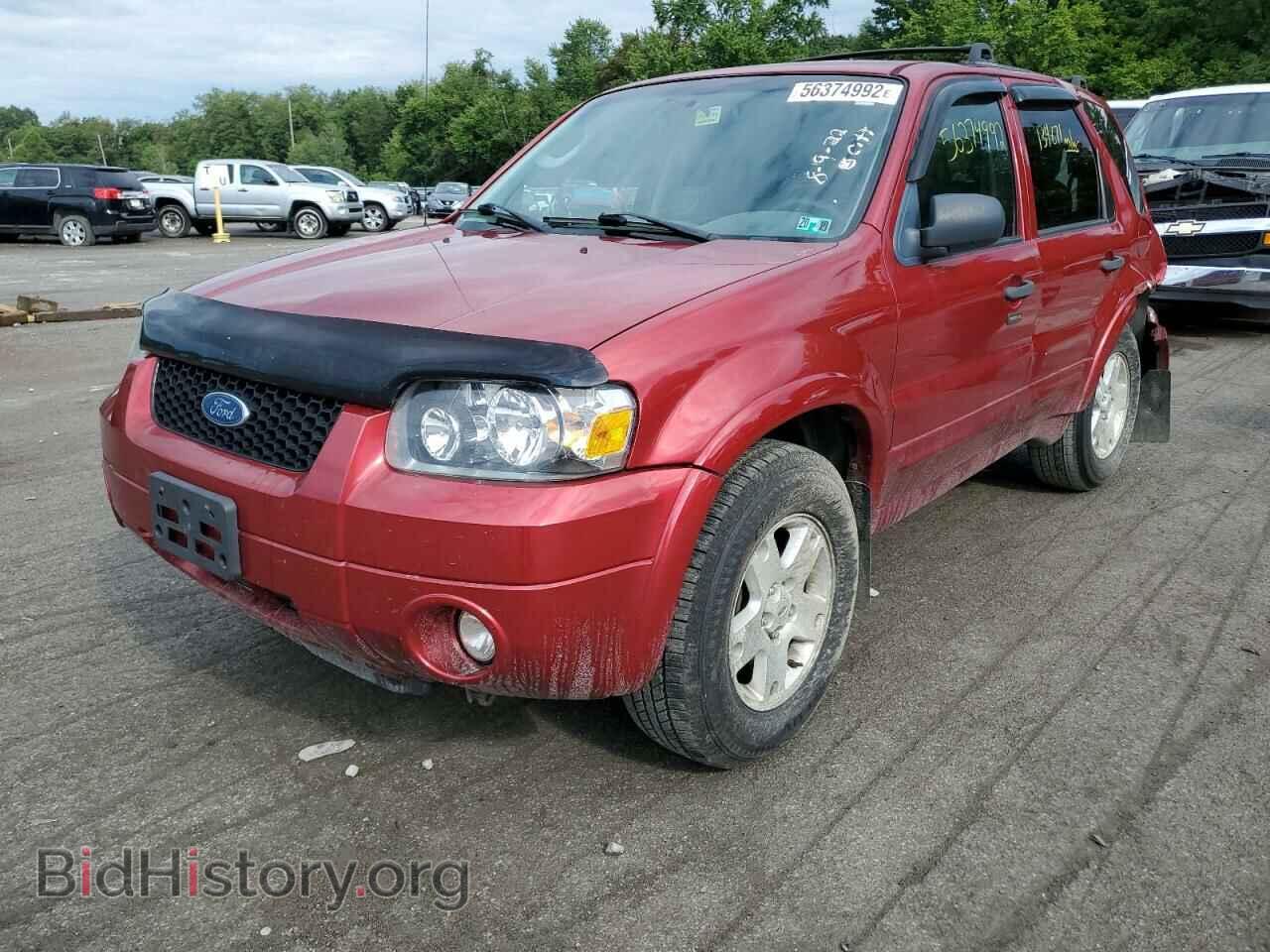 2007 FORD ESCAPE - VIN: 1FMCU93117KB35878 - Фото 2