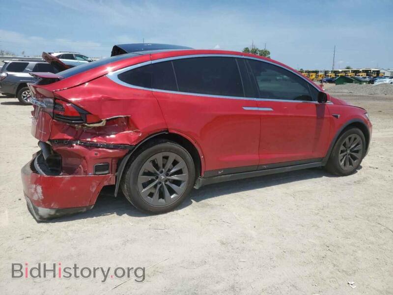 2020 Tesla MODEL X (VIN 5YJXCDE28LF233217) — photo 3 of 13