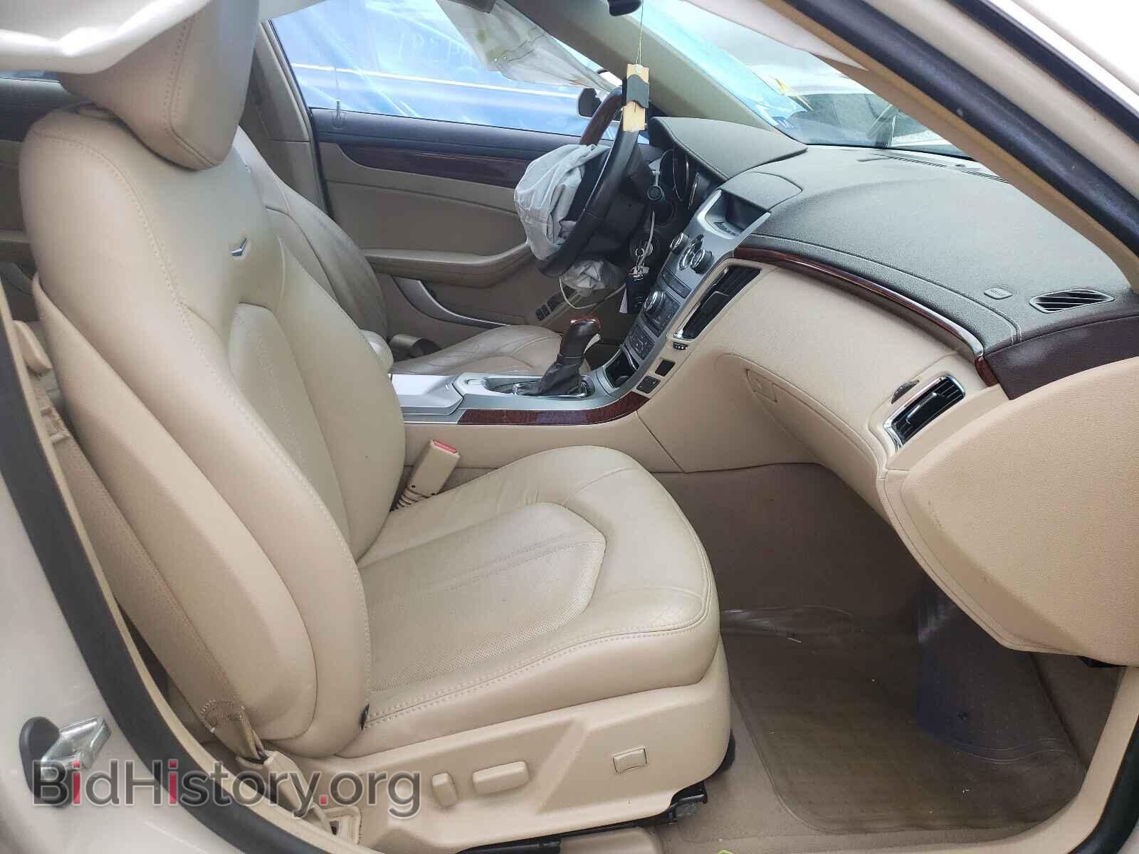 2011 CADILLAC CTS - VIN: 1G6DE5EY2B0138885 - Фото 5