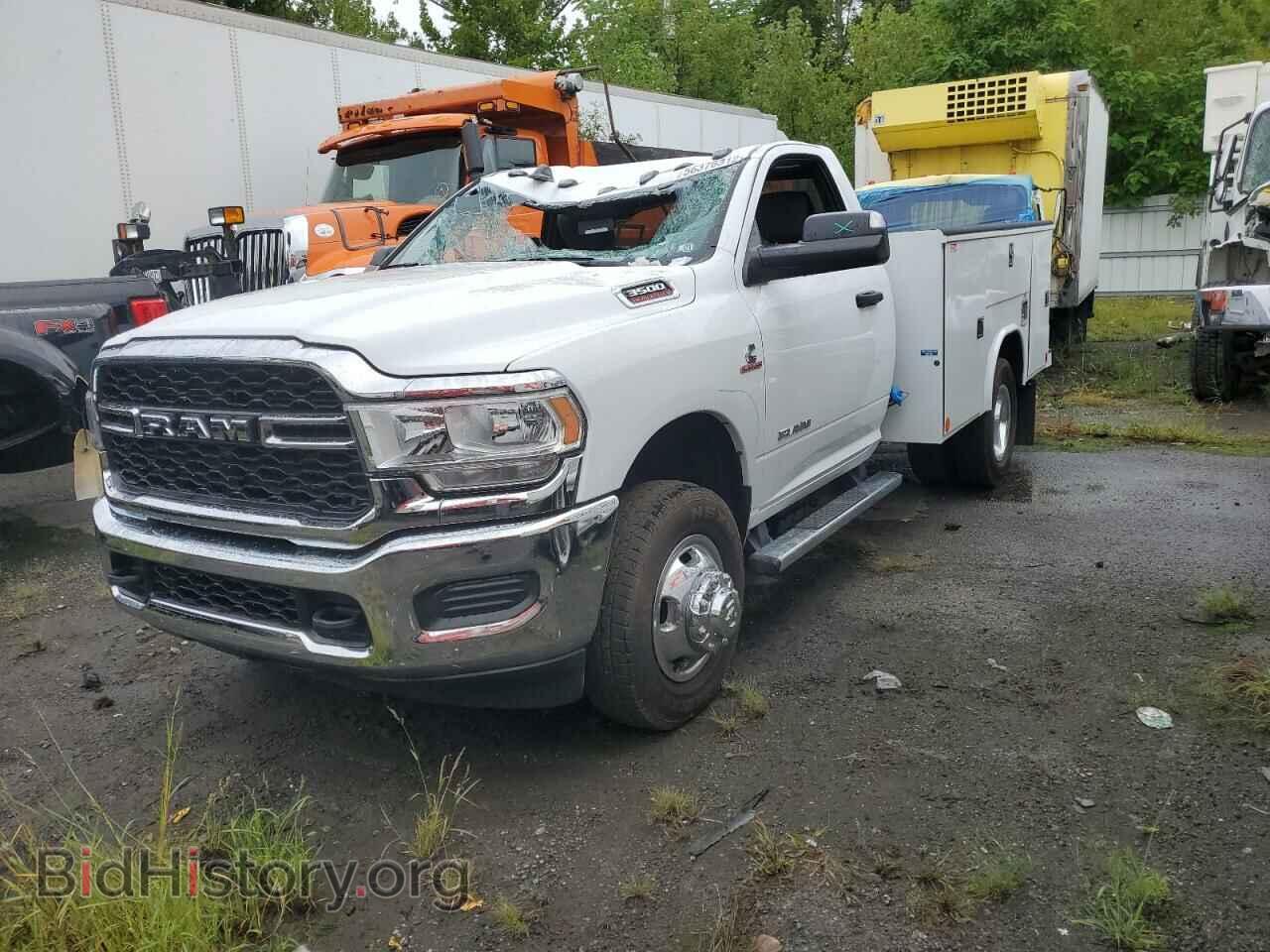 2021 RAM 3500 - VIN: 3C7WRTAL4MG590492 - Photo 2