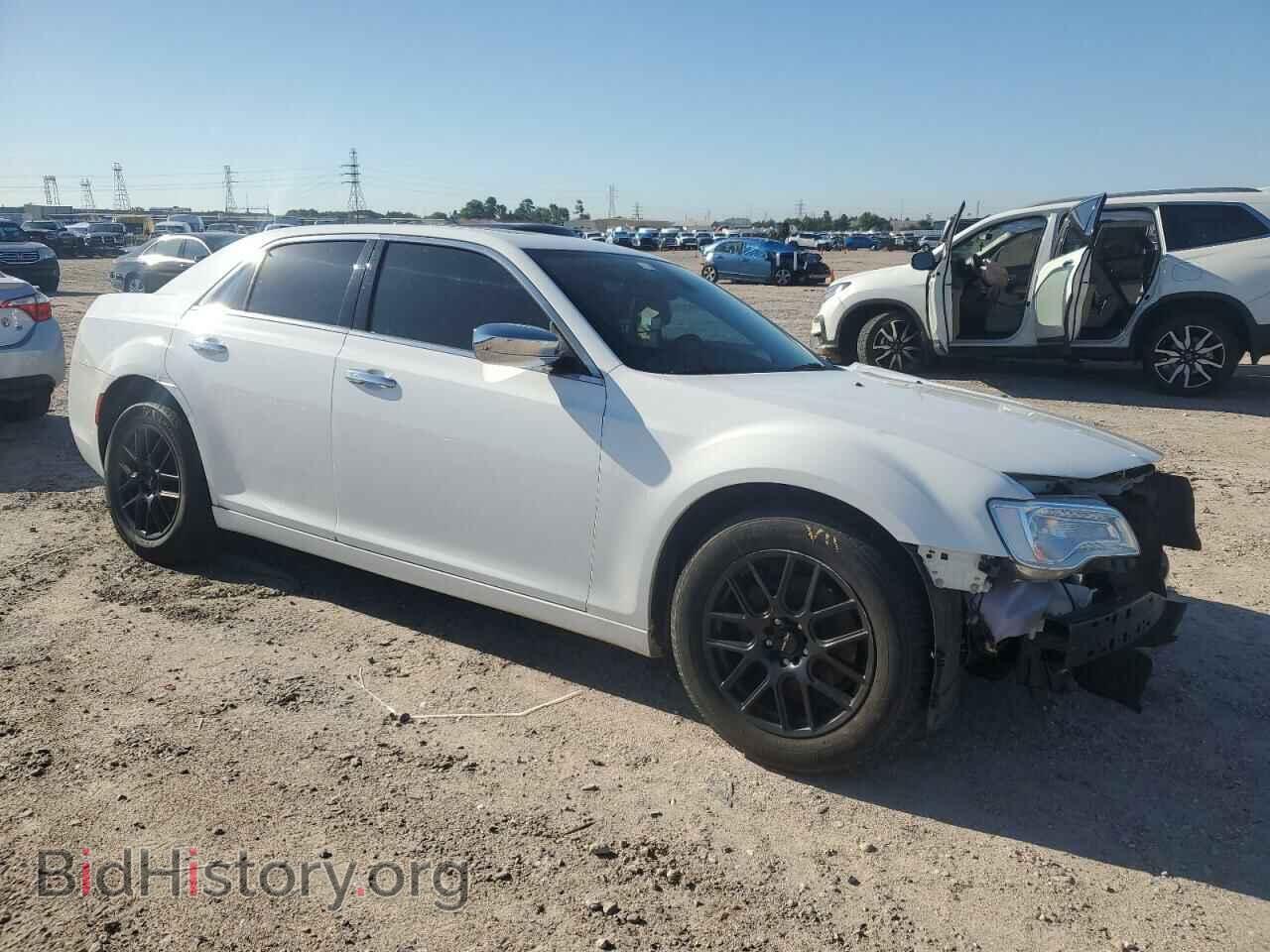 2017 CHRYSLER 300 - VIN: 2C3CCAEG3HH551924 - Фото 4