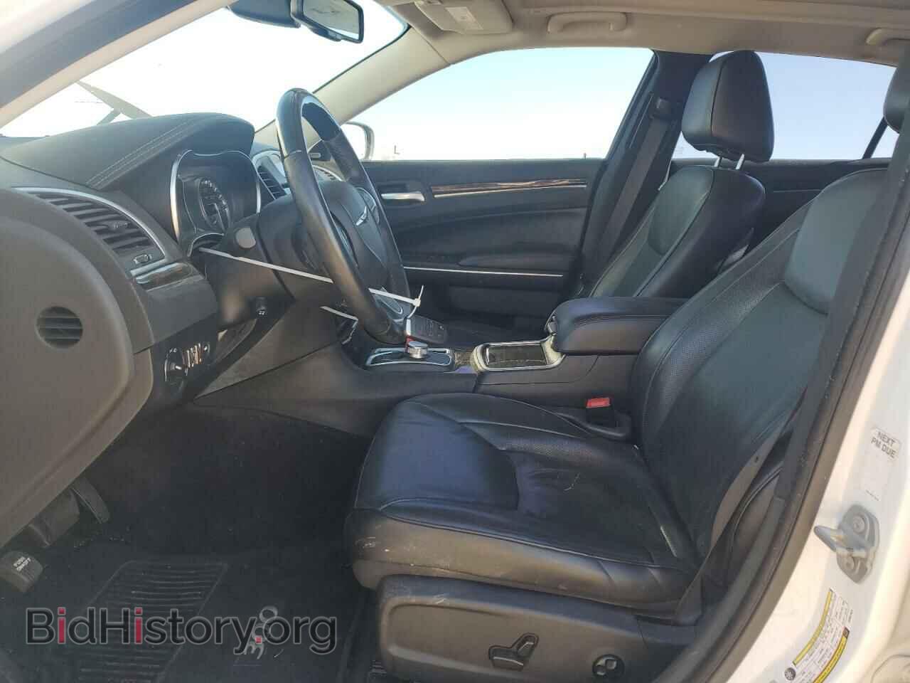 2017 CHRYSLER 300 - VIN: 2C3CCAEG3HH551924 - Фото 7