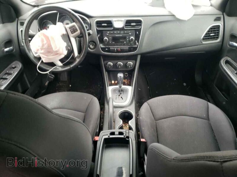 2013 Chrysler 200 (VIN 1C3CCBBG8DN607951) — photo 8 of 12