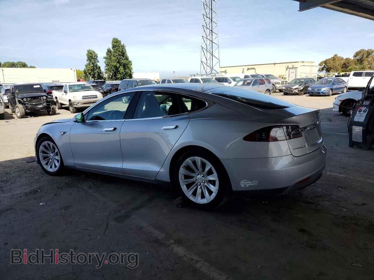 2015 TESLA MODEL S - VIN: 5YJSA1E16FF116097 - Photo 2