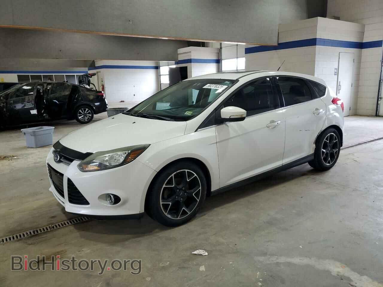 Фотография 1FAHP3N27CL318930 - FORD FOCUS 2012