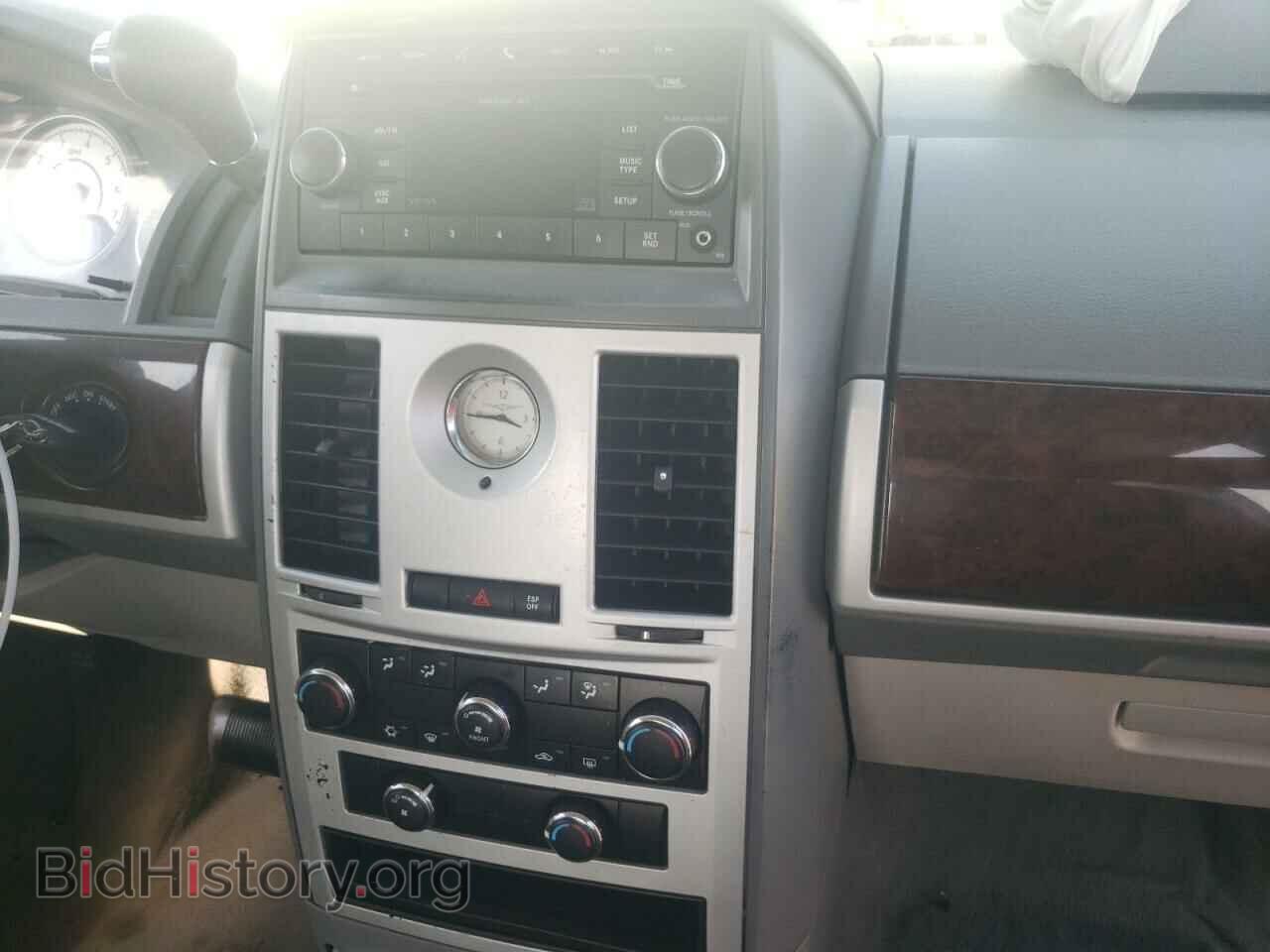 2010 CHRYSLER MINIVAN - VIN: 2A4RR5D10AR278914 - Фото 9