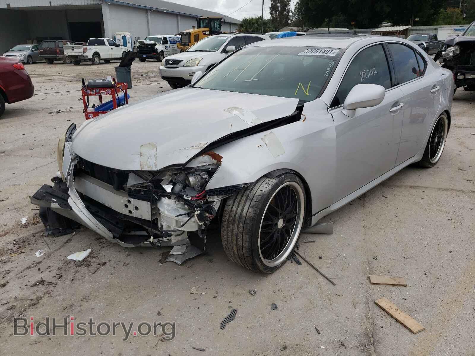 2006 LEXUS IS - VIN: JTHCK262165000658 - Фото 2