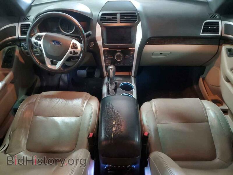 2011 Ford EXPLORER (VIN 1FMHK8F89BGA24960) — photo 8 of 13