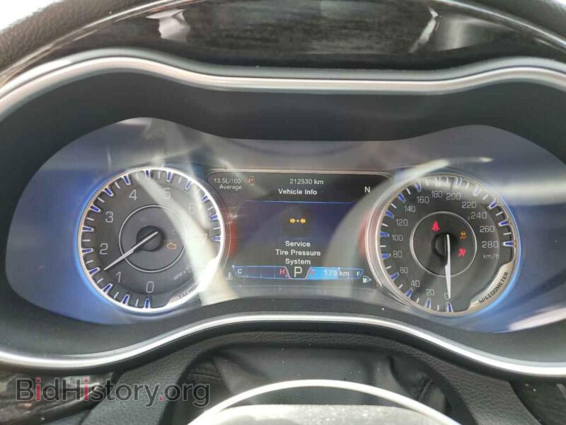 2016 Chrysler 200 (VIN 1C3CCCCG0GN180807) — фото 9 из 13