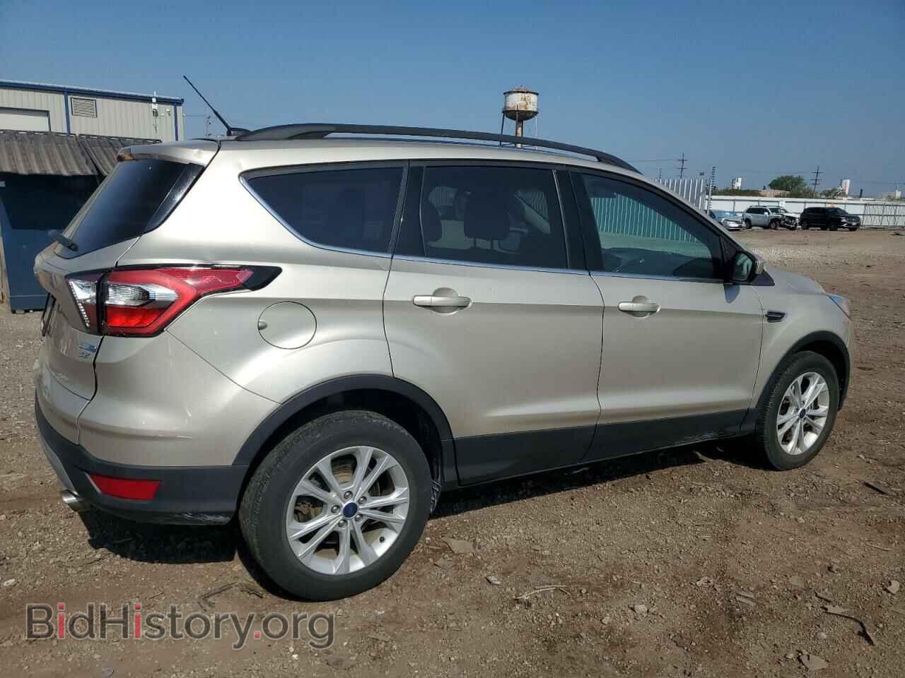 2017 FORD ESCAPE - VIN: 1FMCU9GD6HUC64807 - Фото 3