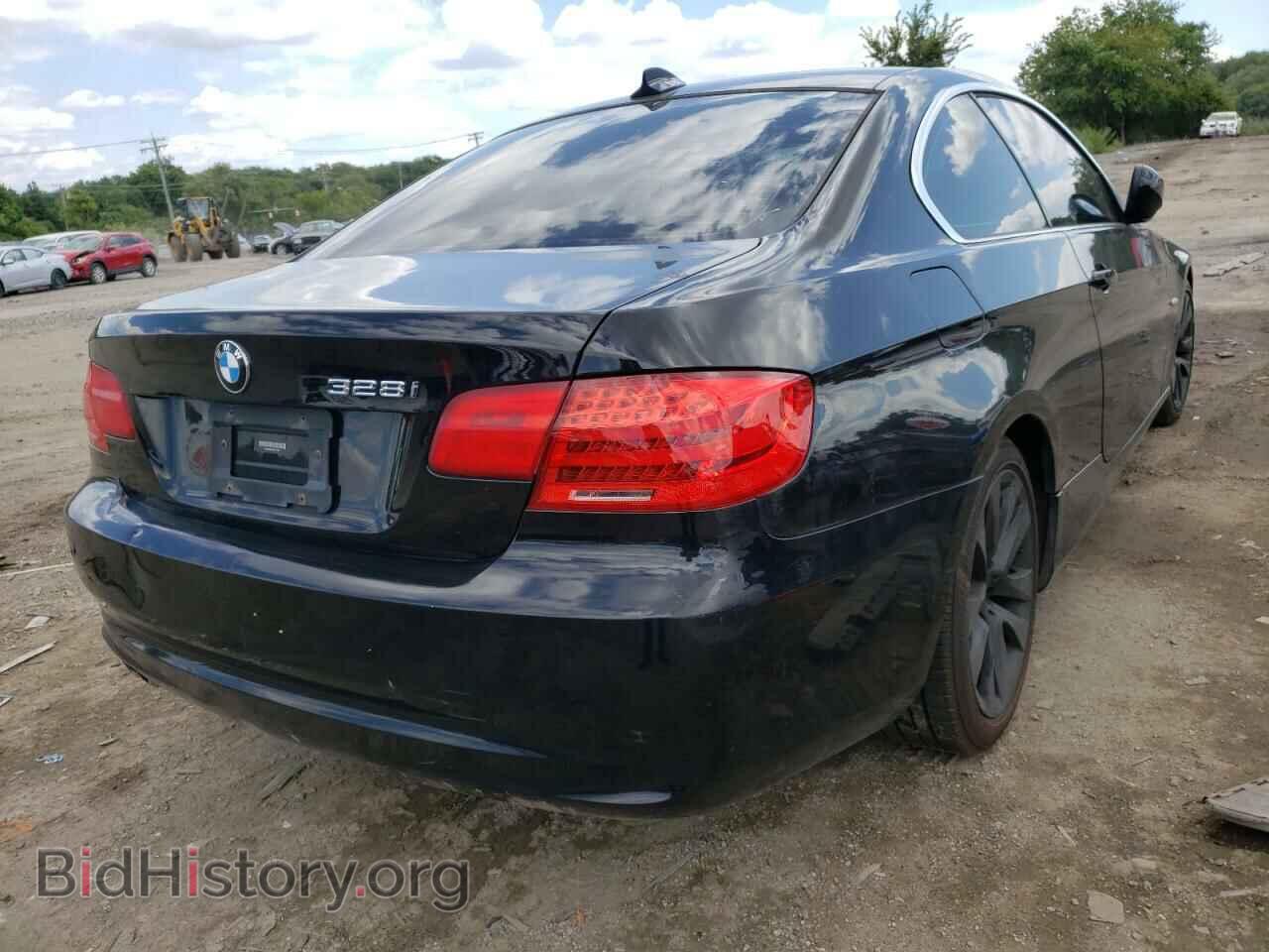 2013 BMW 3 SERIES - VIN: WBAKE3C59DE771811 - Фото 4
