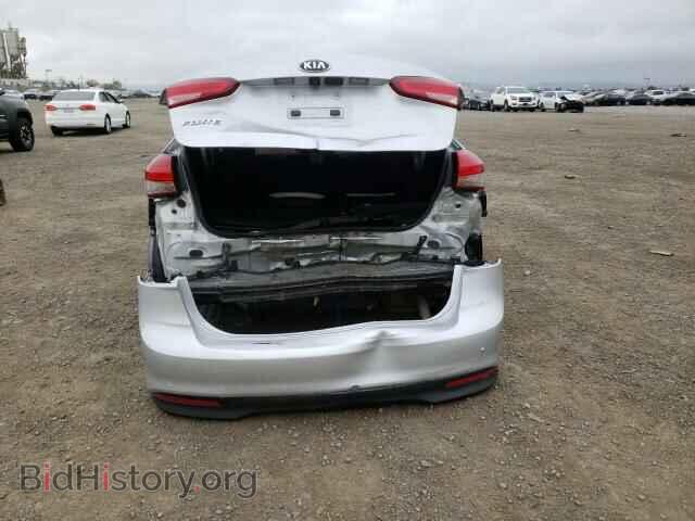 2017 KIA FORTE - VIN: 3KPFL4A78HE117865 - Фото 9