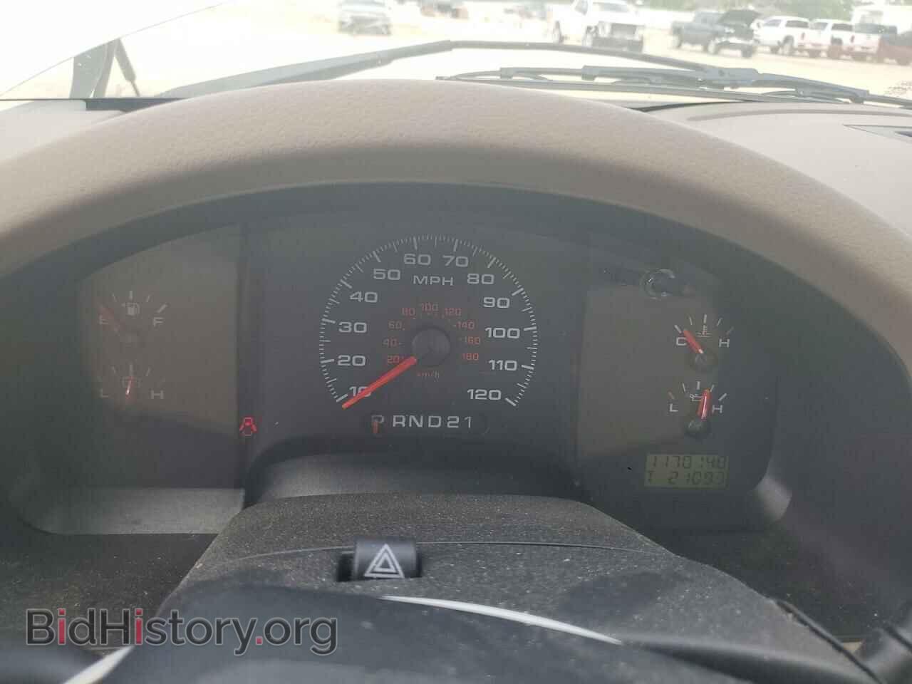 2008 FORD All Models - VIN: 1FTRF12238KC11140 - Фото 9